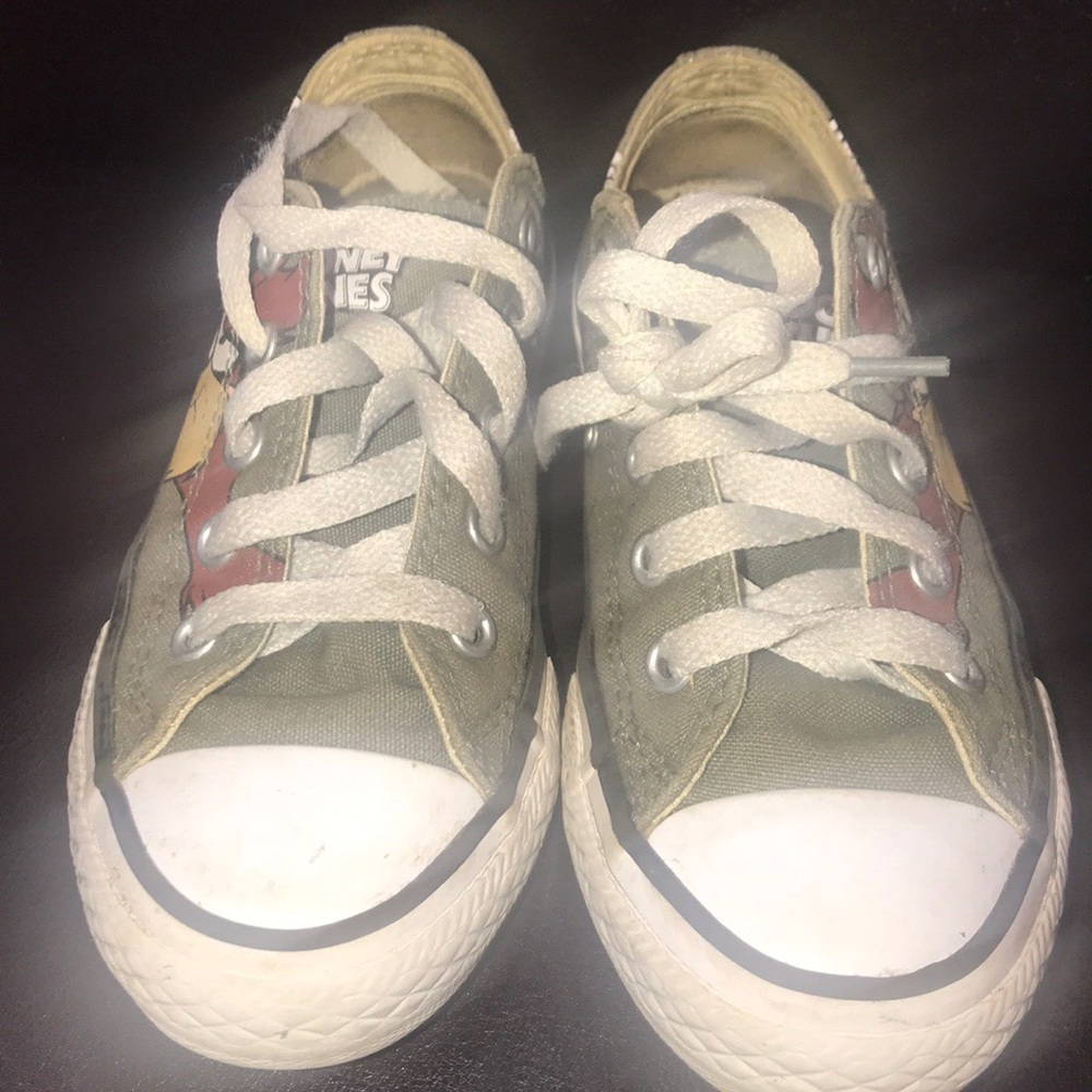 Converse Looney Tunes kids size 12